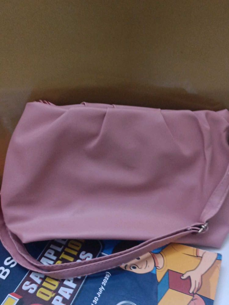 Dusty Rose sling bag