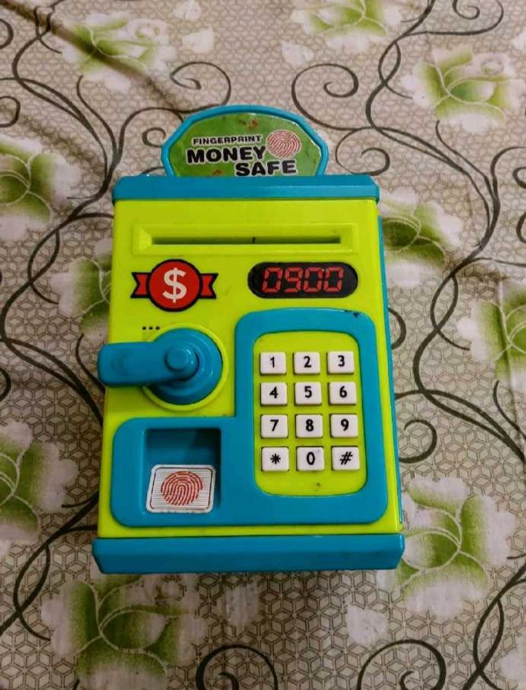 Fingerprint Money Safe Toy