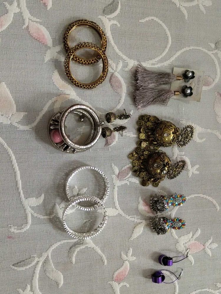5 Earrings With 3 Bangles Combo Set