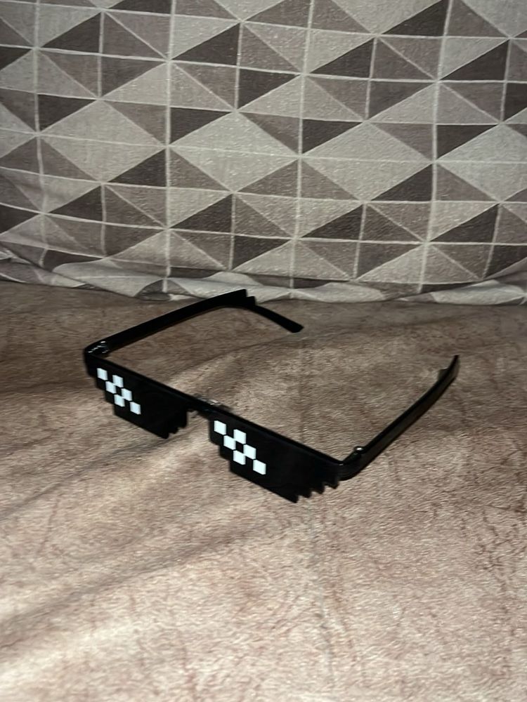 Pixel Deal With It Glasses