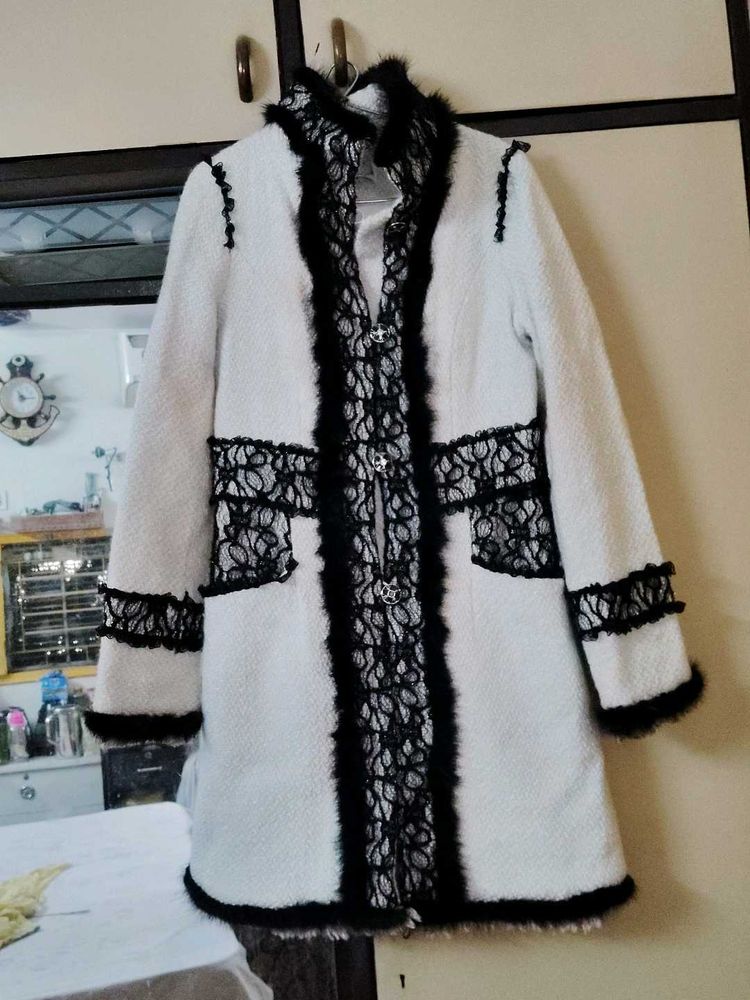 White Coat For 30 To 32 Bust
