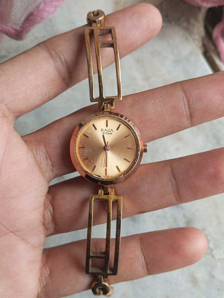 Tita Raga Orignal Rose Gold Tonned Women&#39;s Watch