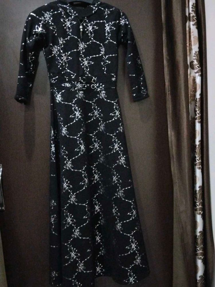 Elegant Black Maxi Dress