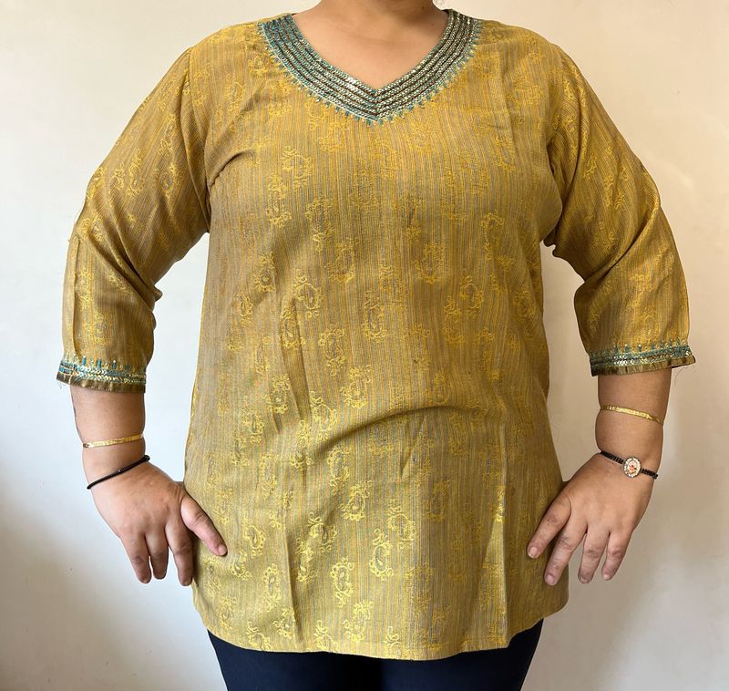 Short Kurti