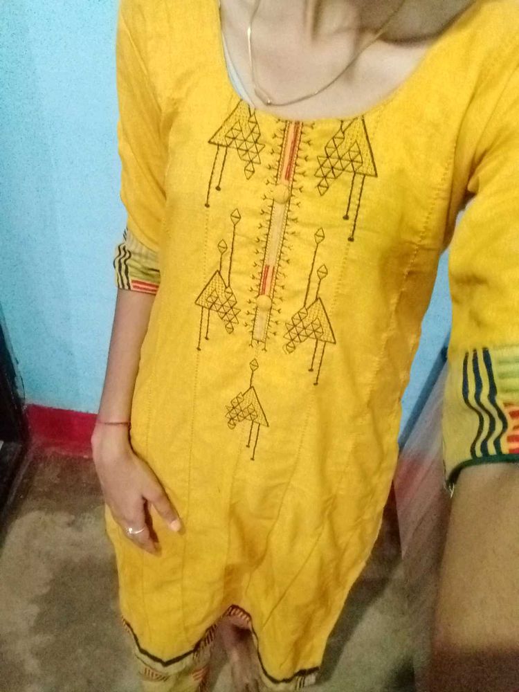 Kurti Set