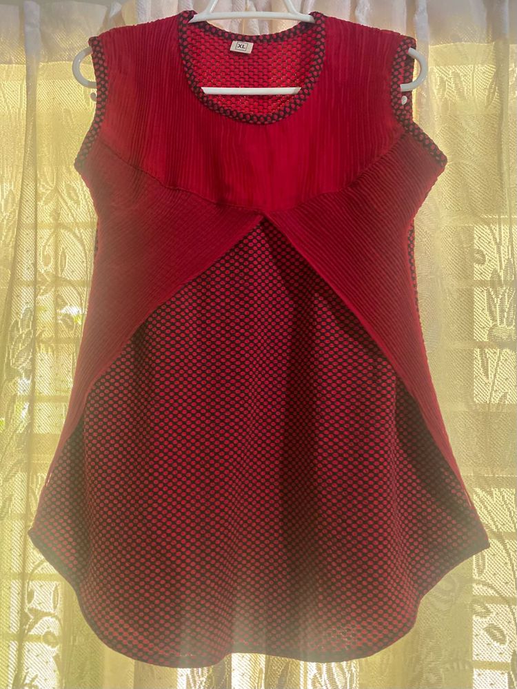 Sleeveless Structured Top