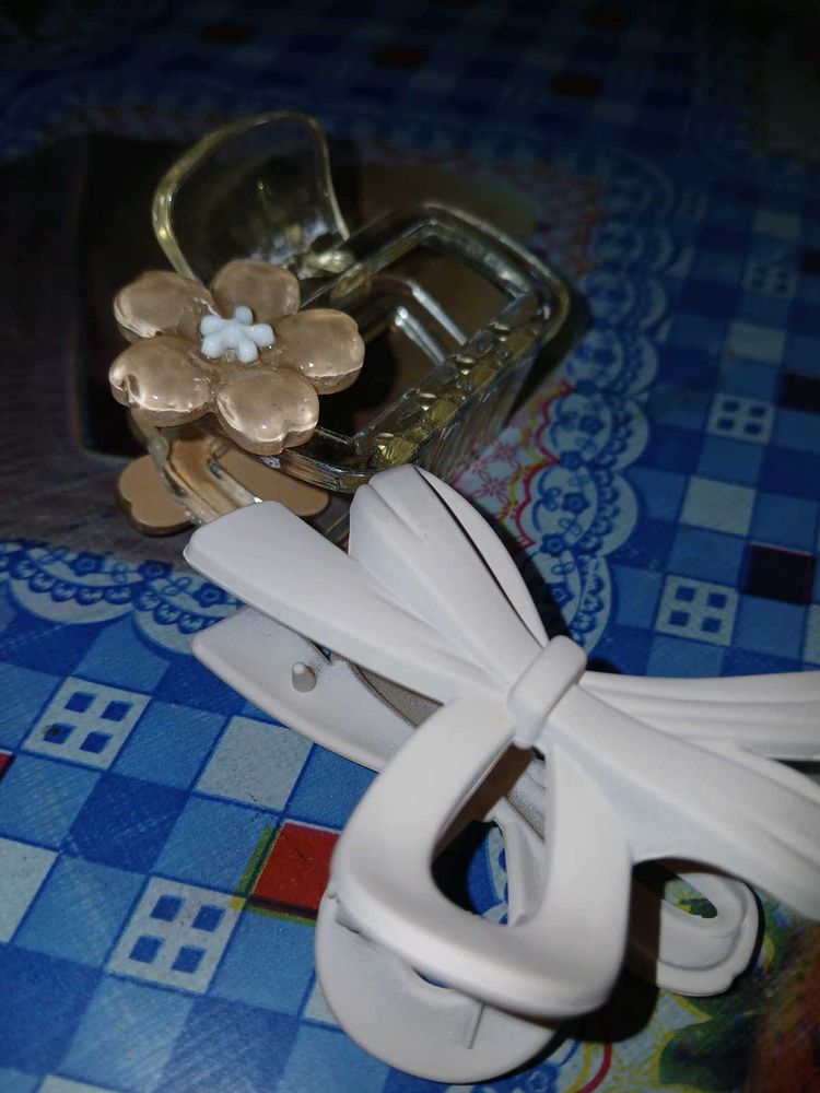 Floral Hair Claw Clip