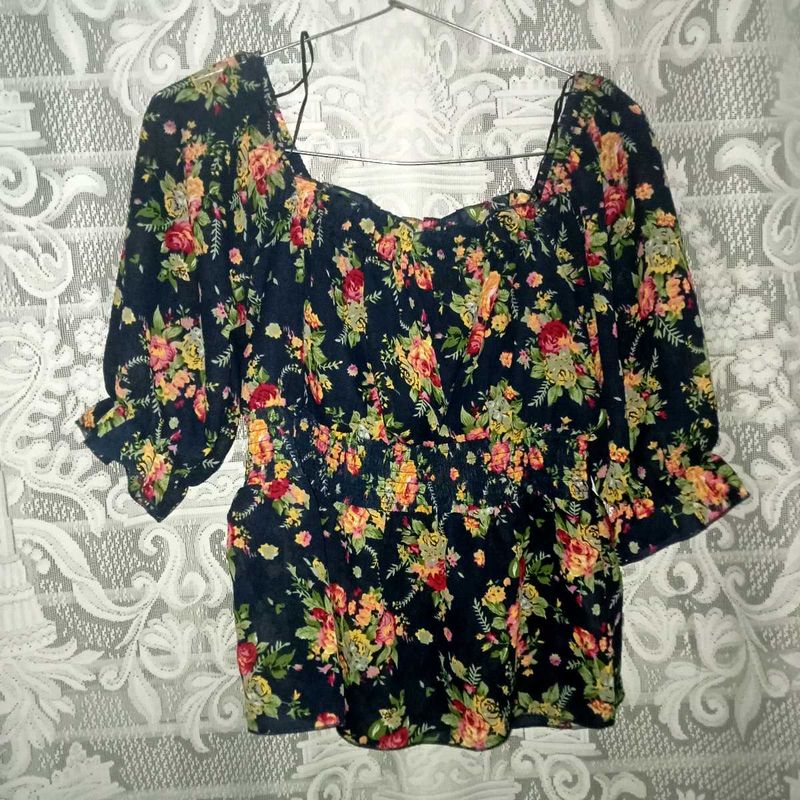 Floral Print Smocked Waist Top