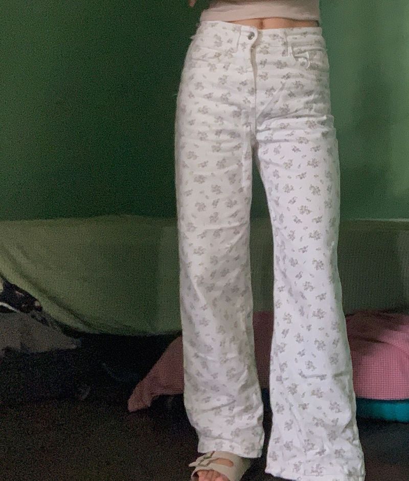 H&amp;M Floral Twill Trousers