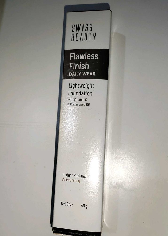 Swiss Beauty Flawless Finish Daily WearLightweight