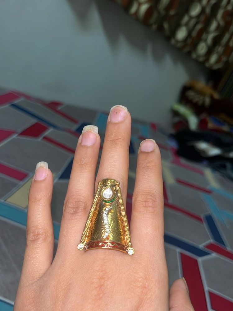 Ring