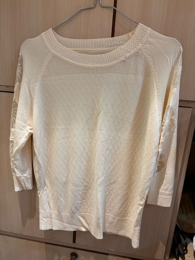M/L size top Elegant Knit Sweater
