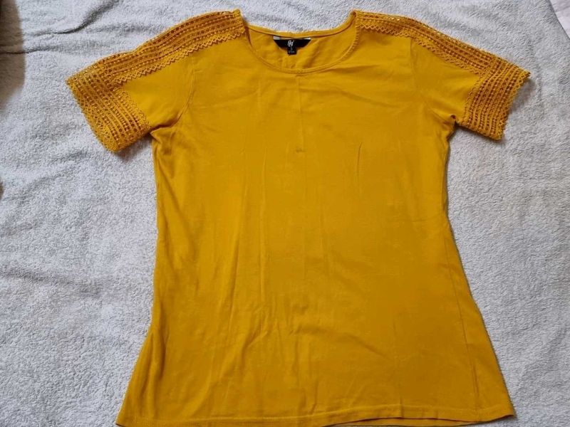 Mustard Crochet Sleeve Top