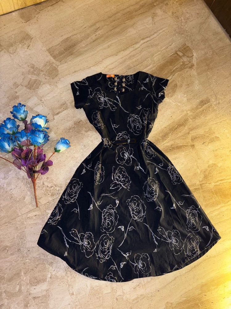 Floral Print Blue Dress.SIZE-28-34