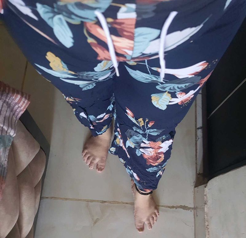 Floral Print lower nd Leggings combo