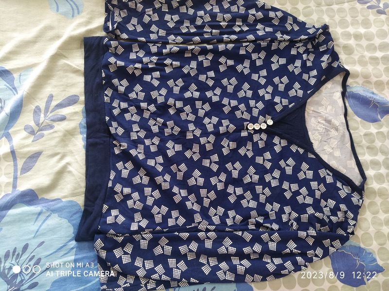 Full Sleeves Blue Colour Top Used In Summer Or Winter.