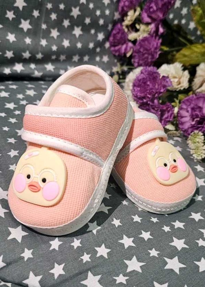 Baby shoes