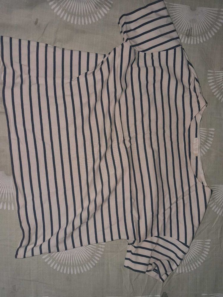 Striped Oversized Cropped Tshirt