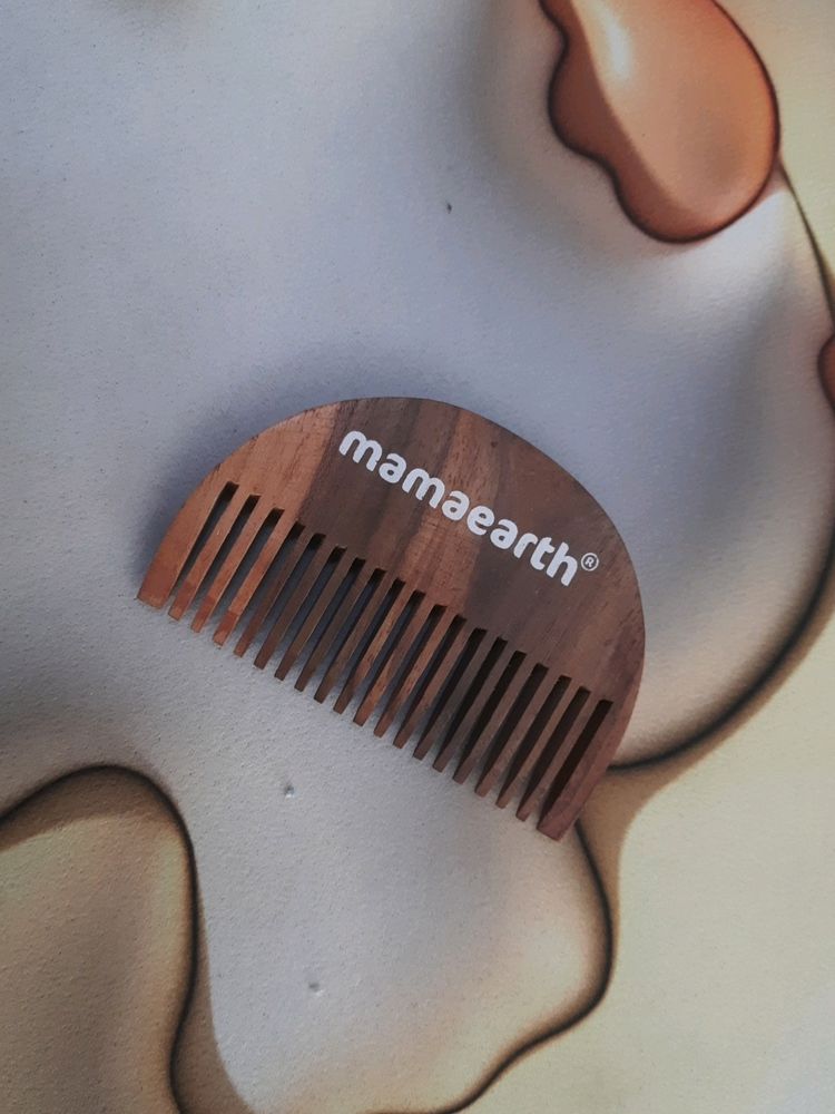 💥 Mamaearth Wooden Comb Brand Mix Print New Unuse