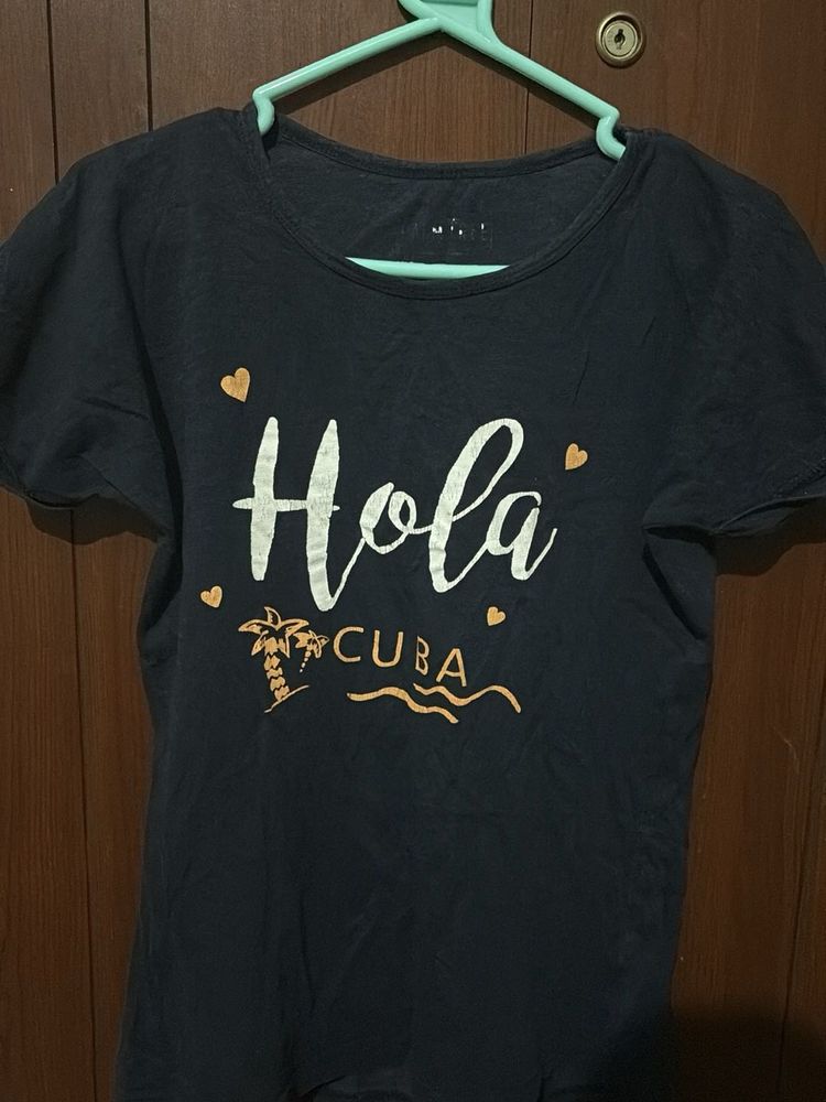 Hola Cuba Graphic Tee