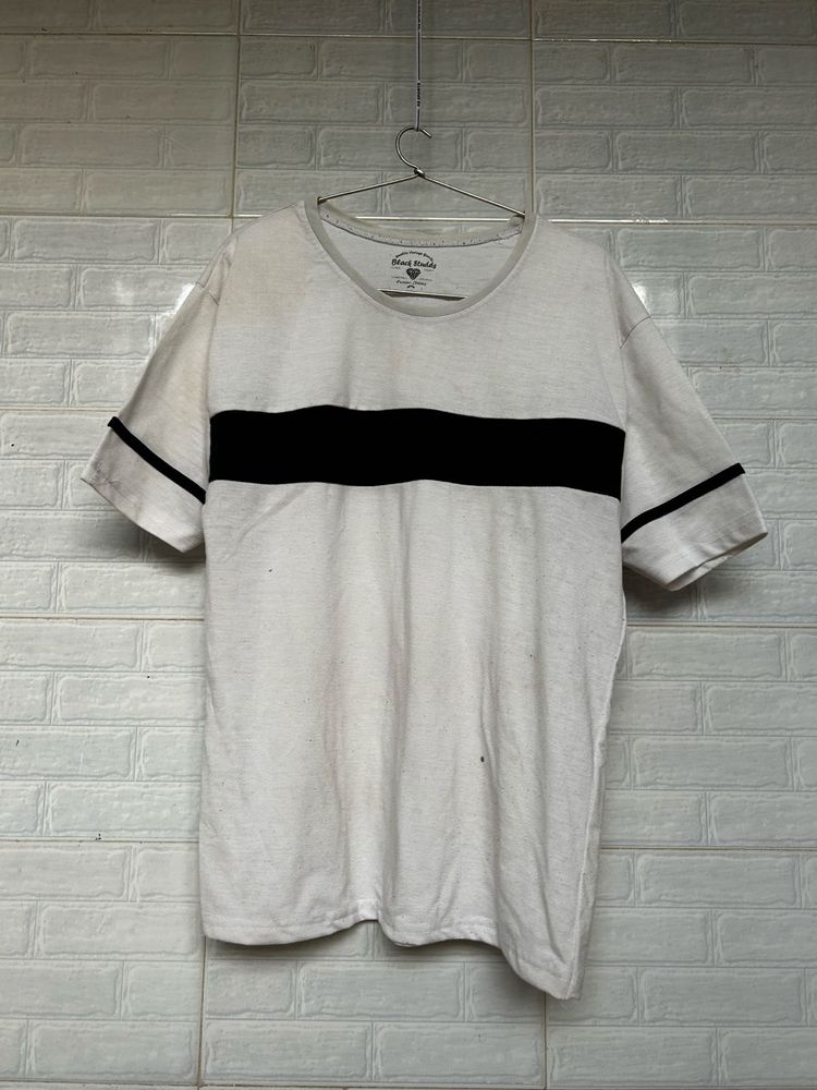 Stylish White Tee-shirt For Men