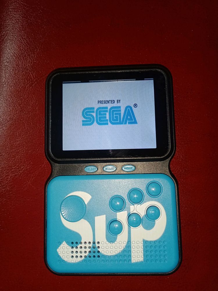 Handheld Retro Game Console (New)