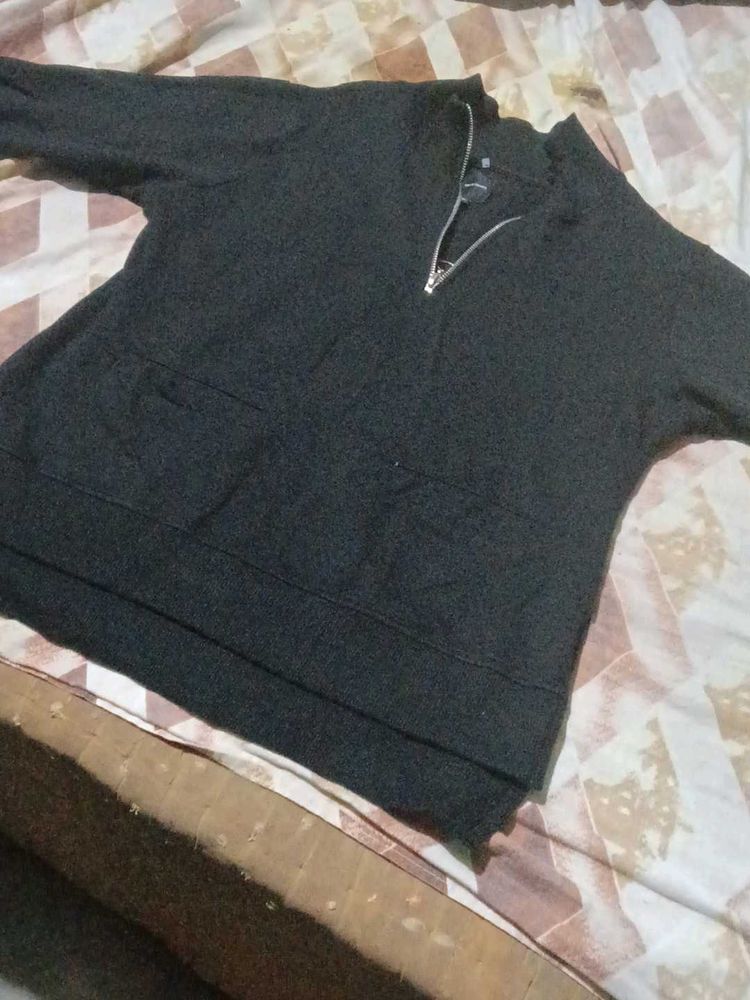 Quarter Zip Pullover