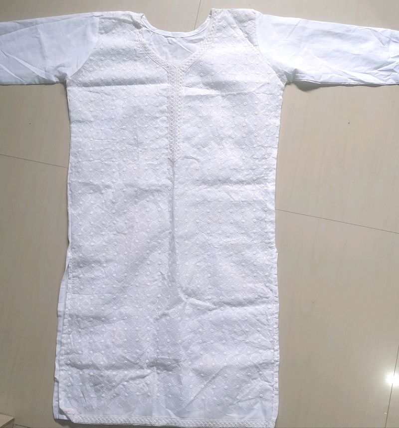 Chikankari Kurtas