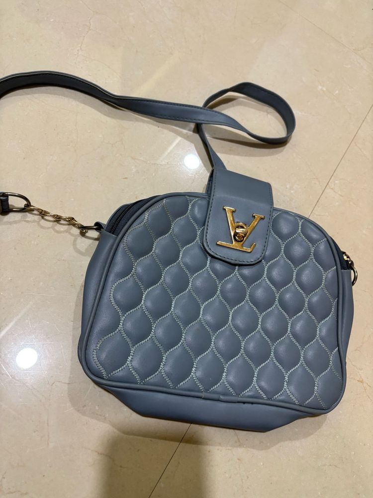 Handbag