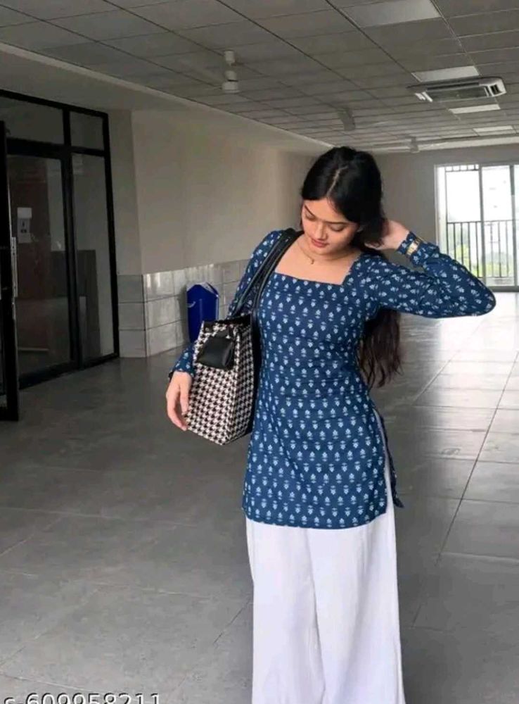 Stylish Blue Printed Kurta - like new