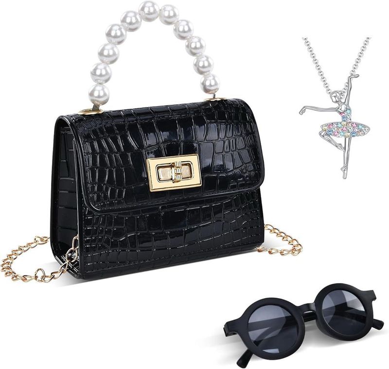 Chic Black Handbag