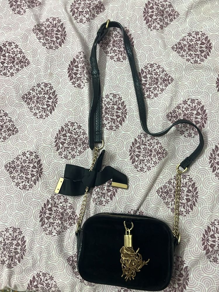 Black Hand Bag For Sale