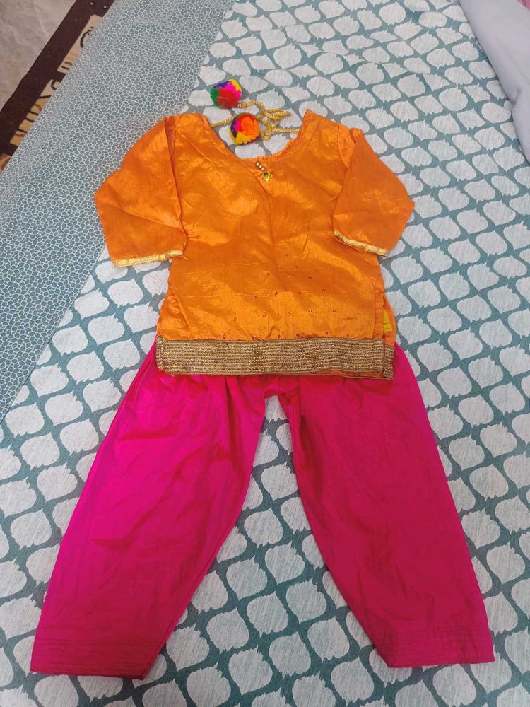 Cute Ethnic Kids Outfit