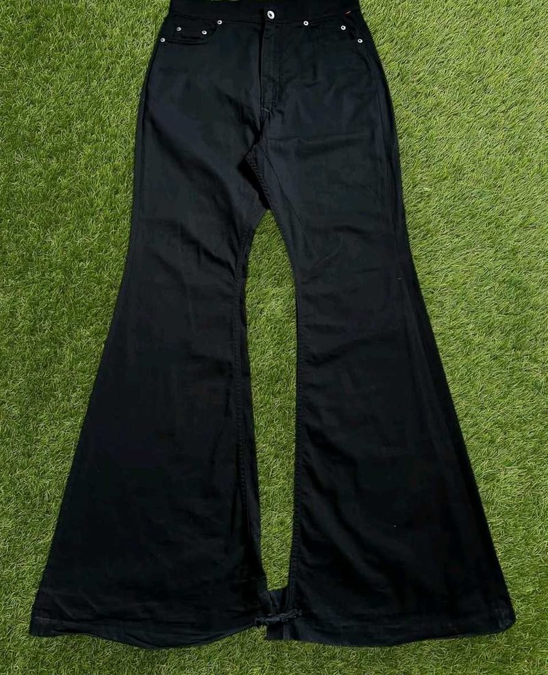 Black Flare Jeans Bootcut