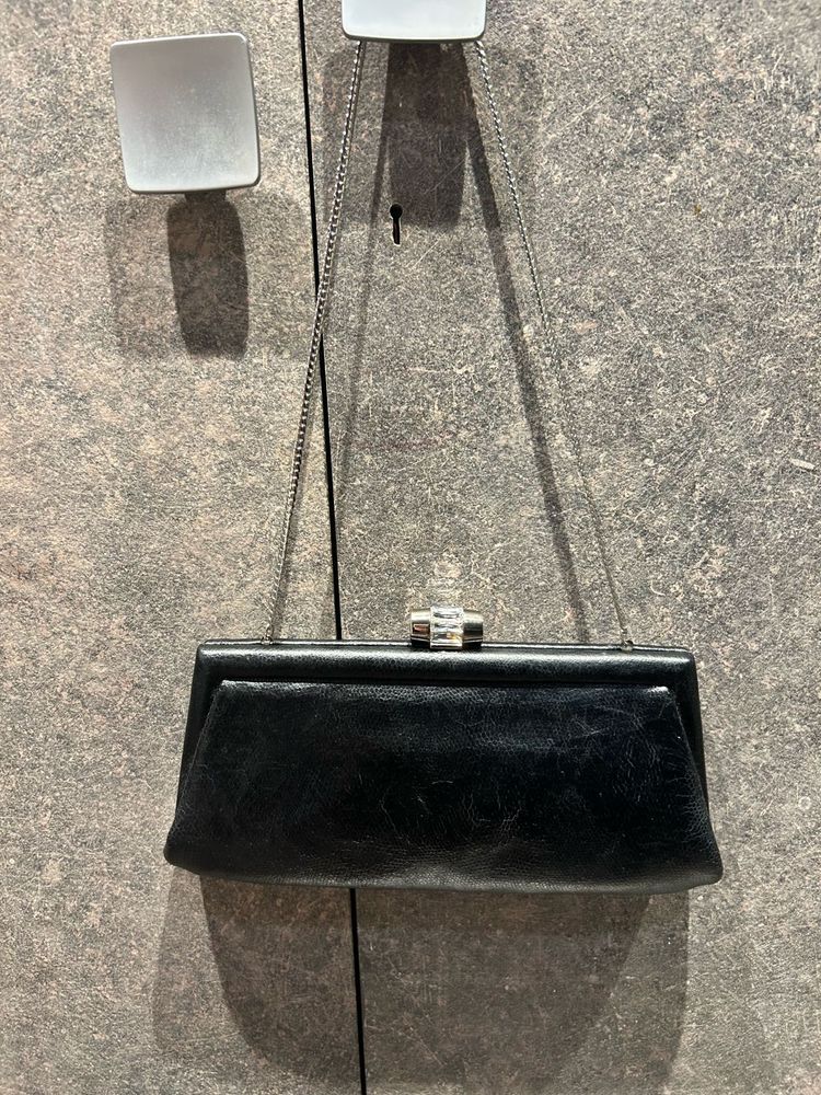 Unipel Clutch From Singapore 🇸🇬