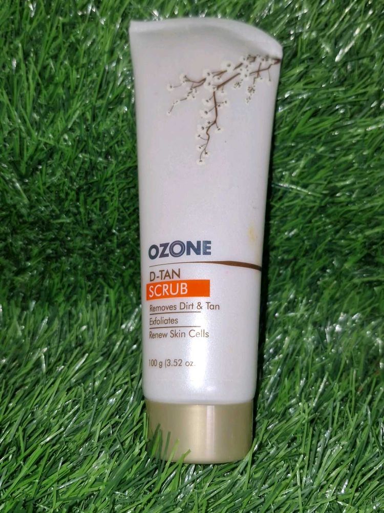 Ozone D-tan Scrub