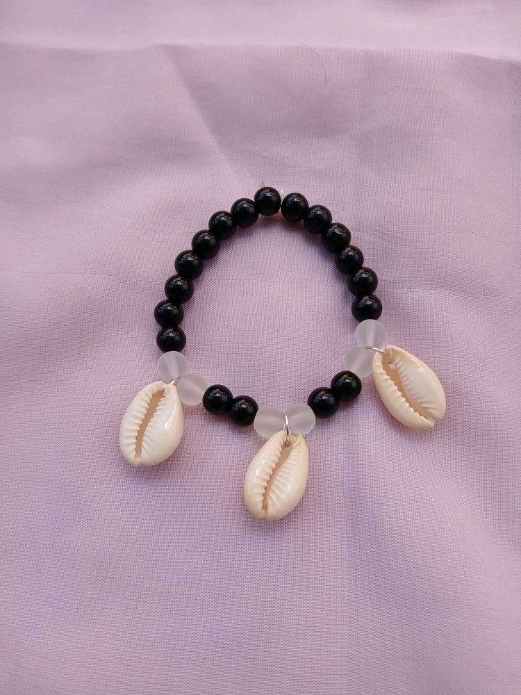 Cowrie Shell Bracelet