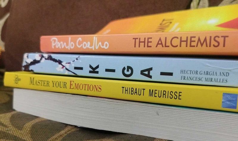 SELF HELP BUNDLE 📚
