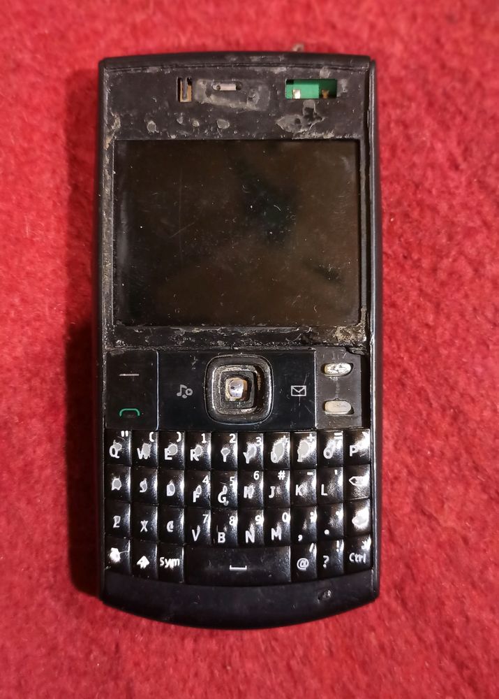 NOKIA X2-01