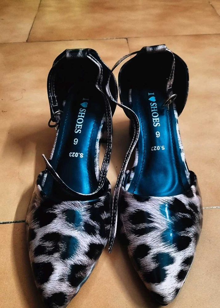 Leopard Heels 👠👠