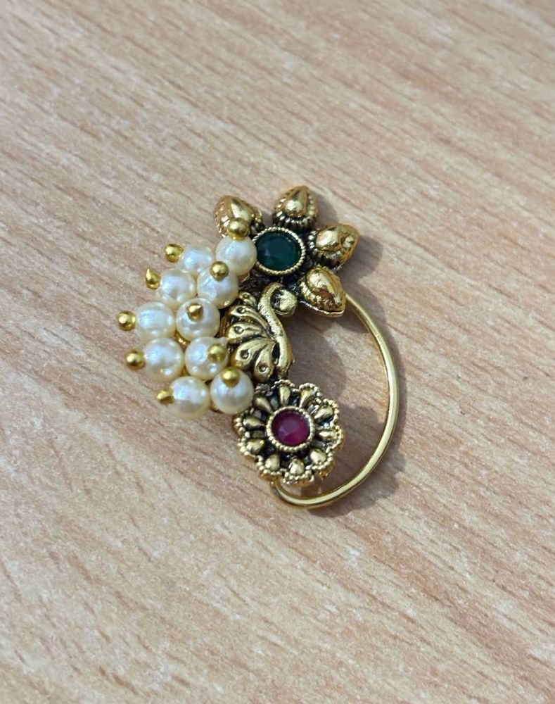 Elegant Gold-Tone Marathi Nose Ring