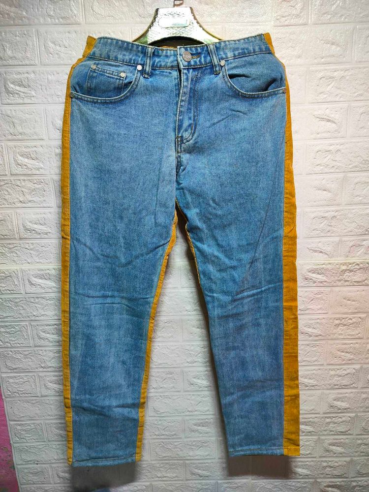 Unique Two-Tone Jeans