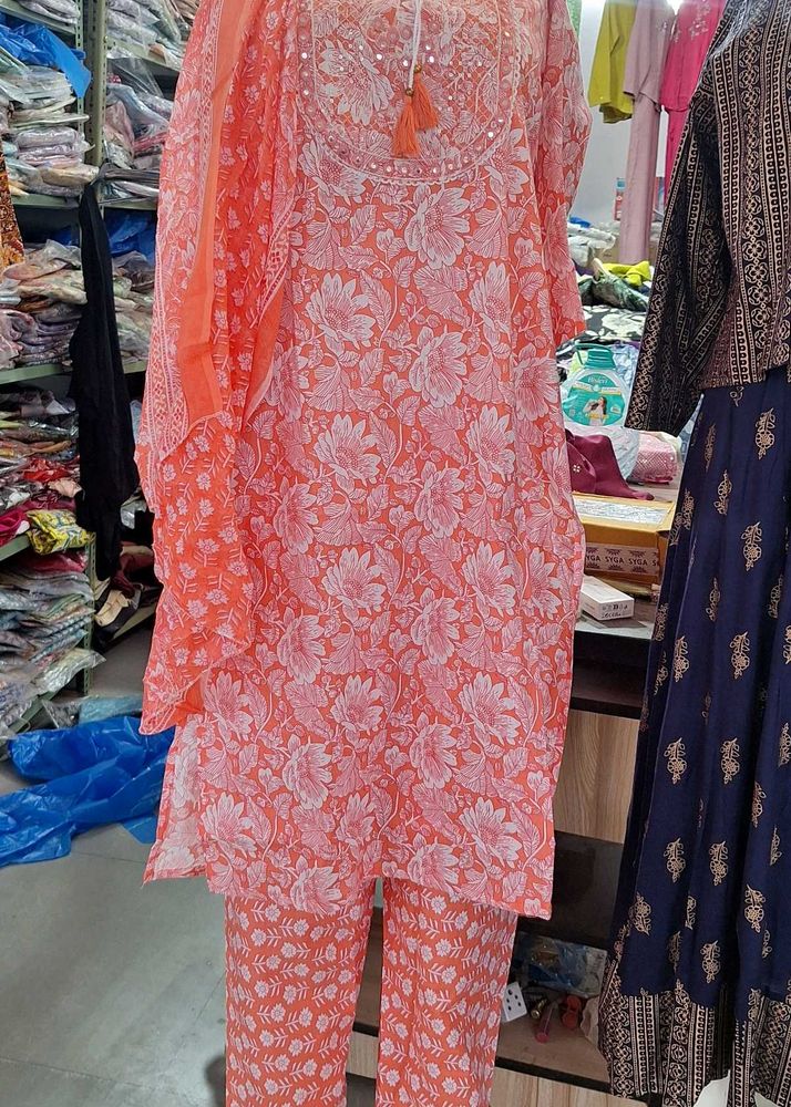 Coral color 3 pcs Suit