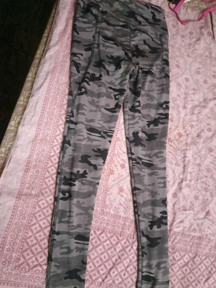 Camo Print Leggings