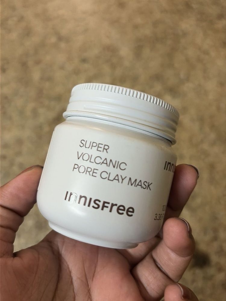 Innisfree Volcanic Pore Clay Mask