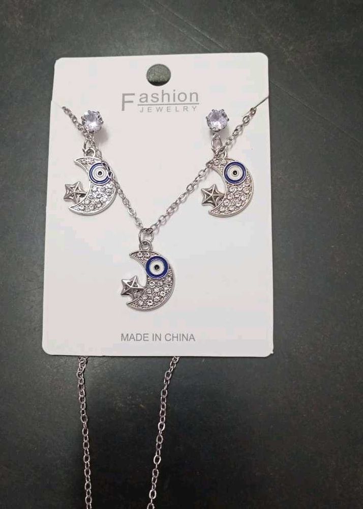 Moon &amp; Star Jewelry Set