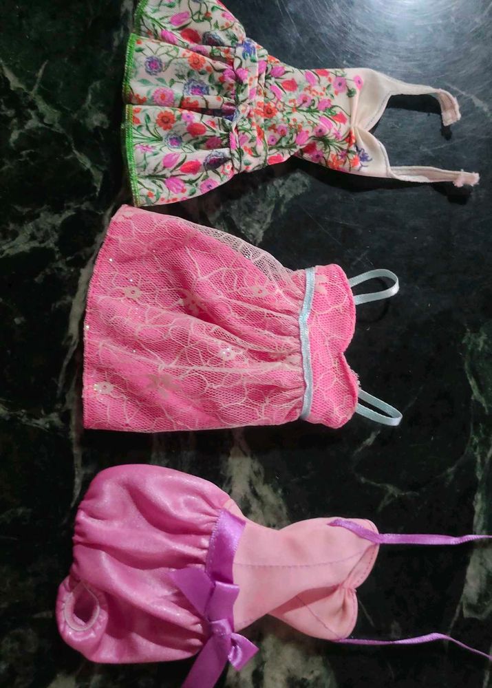 Set Of 6 Mattel Barbie Doll Clothes