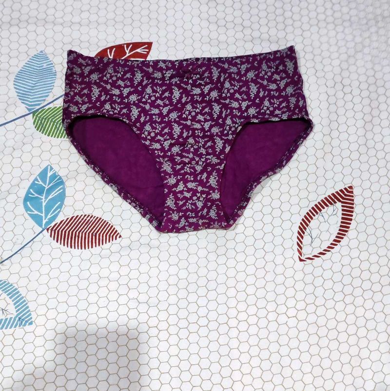 8 Amante Panties