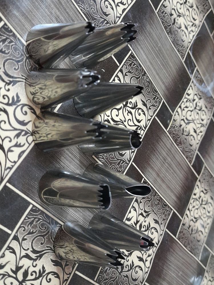 10 Nozzle and Reusable Piping Bag