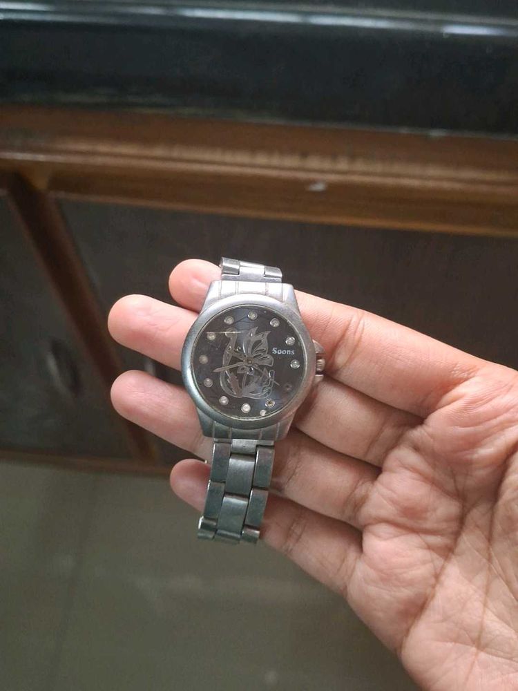 Stylish Sooss Wristwatch